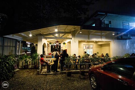 The Porch by Casa Verde .